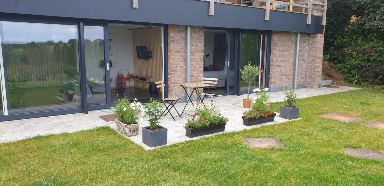 Ferienwohnung Le Repaire Du Nez Rouge Stavelot Exterior foto